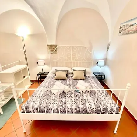 Vacanze Romane Al Portico D'ottavia Apartment *